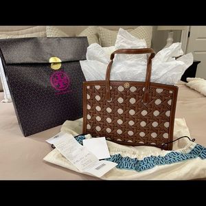 Tory Burch basket weave satchel. Like brand new!
